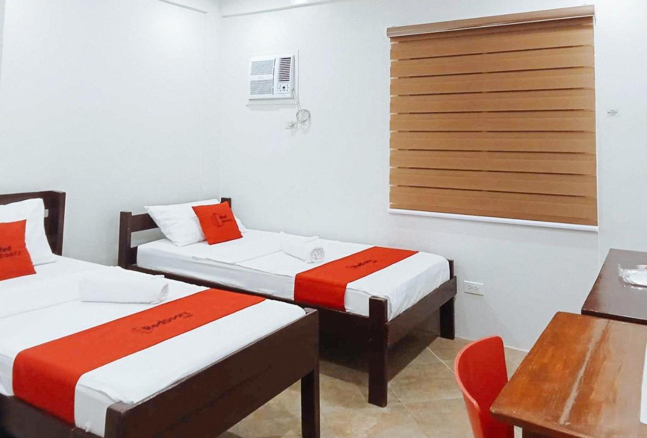 Reddoorz At David'S Travellers Inn Cavite General Trias  Exterior photo