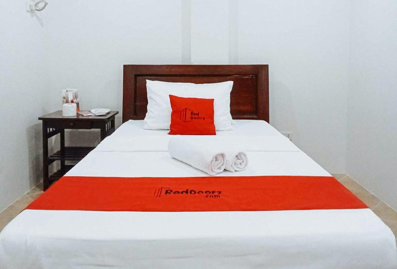 Reddoorz At David'S Travellers Inn Cavite General Trias  Exterior photo